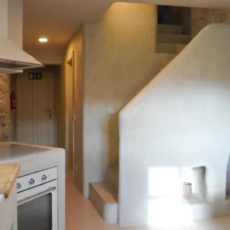 Charming Douro Valley Stone Apartment Coura (Vila Real)